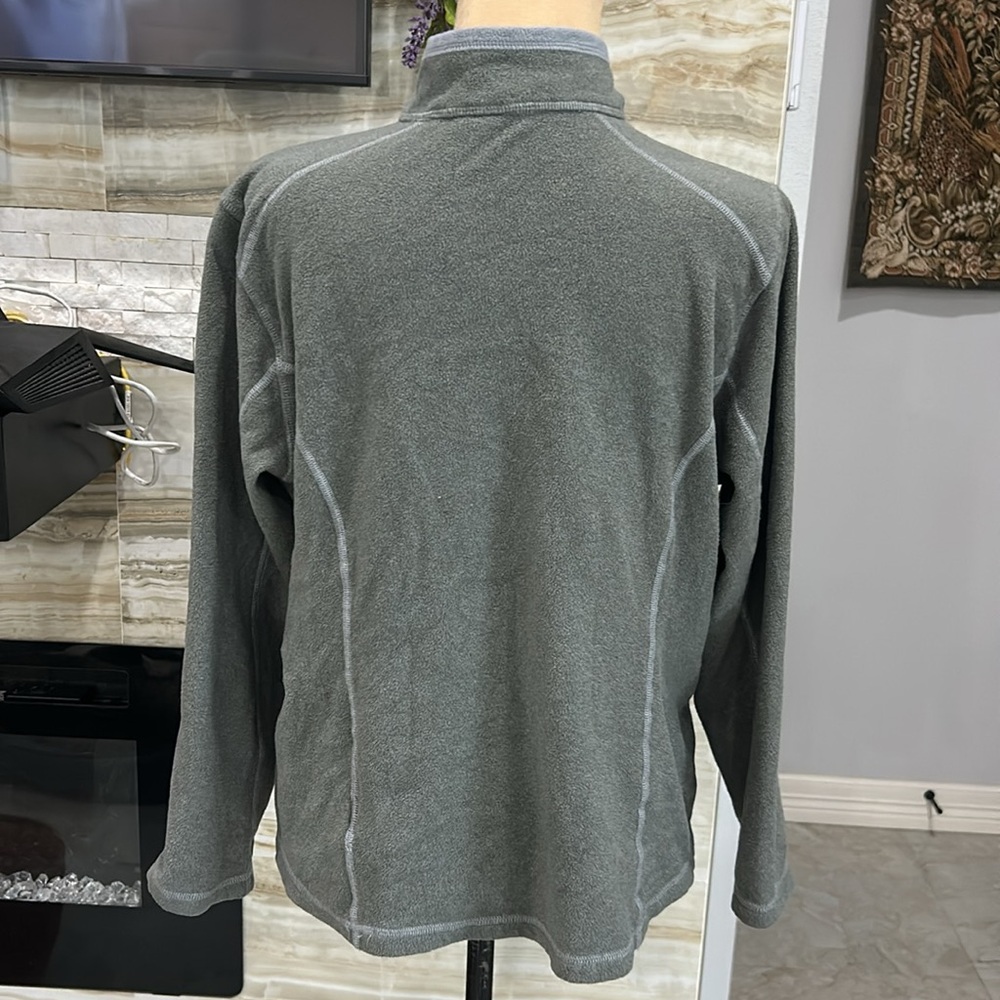 The North Face Gray Fleece Quarter Zip Jacket. Size XL (960) - Picture 5 of 12
